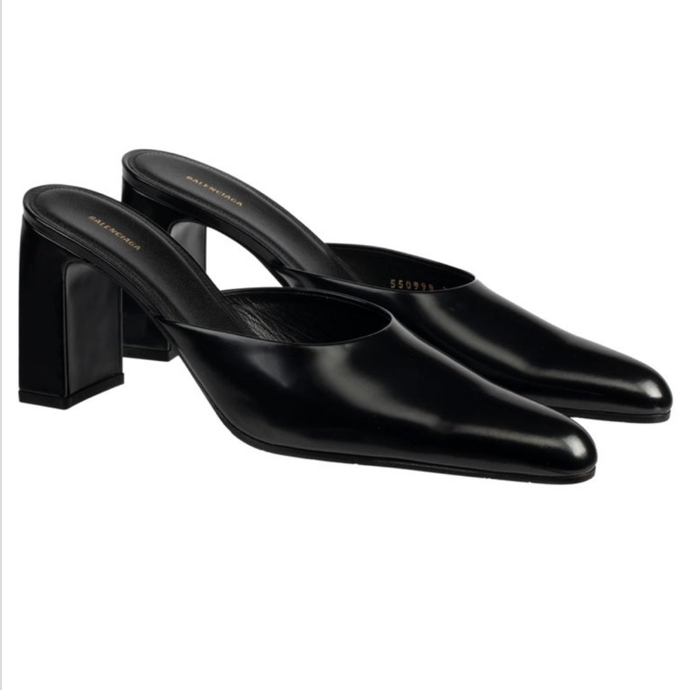 Balenciaga Black Leather Block Heel Mules size 40